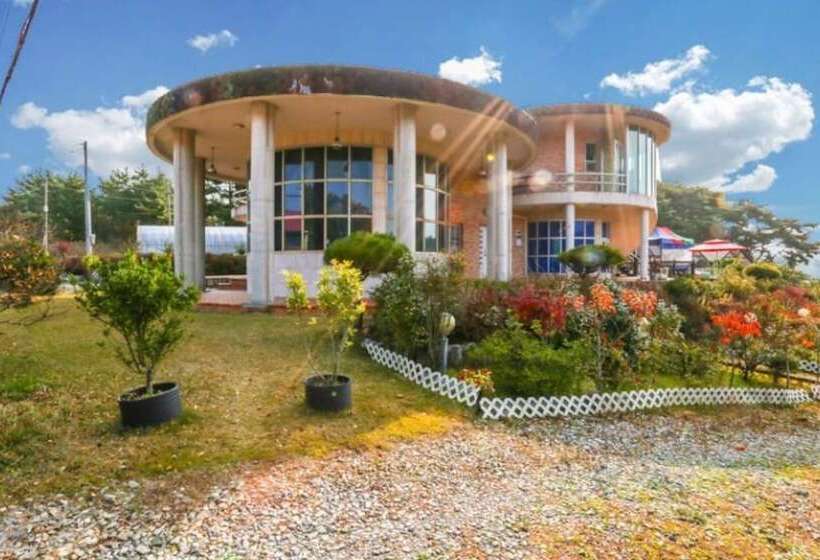 Taean  Sunflower Pension