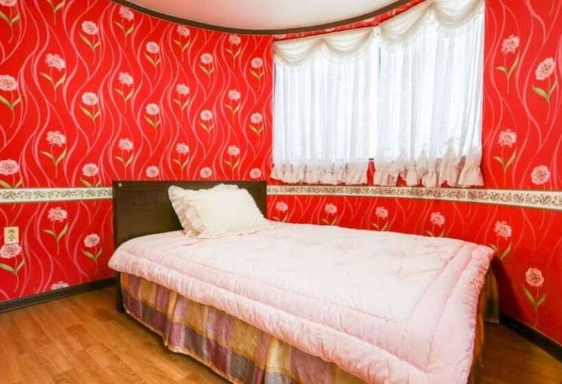 Taean  Sunflower Pension