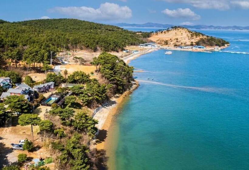 Taean Time Travel Pension