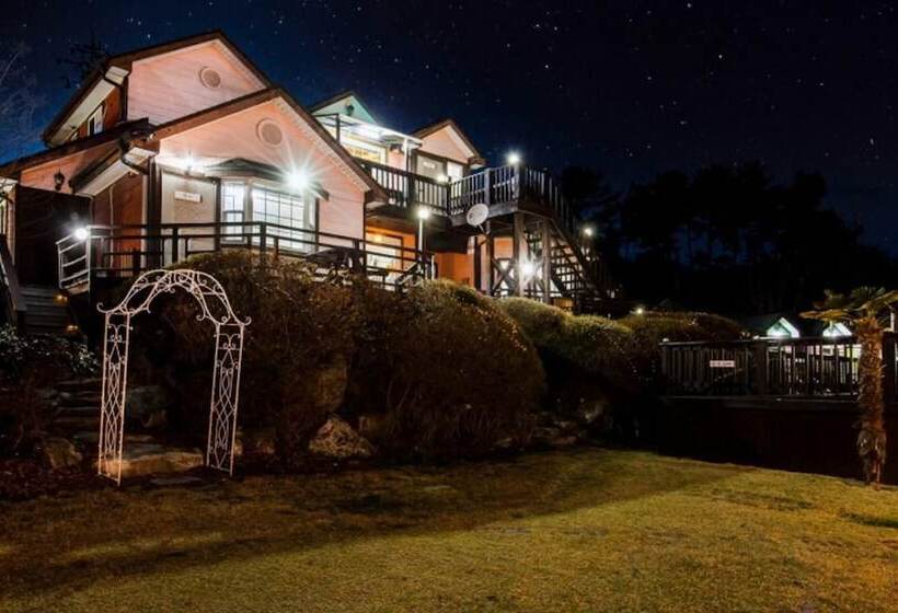 Taean Time Travel Pension