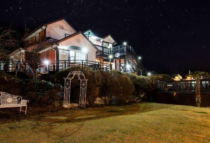 Taean Time Travel Pension