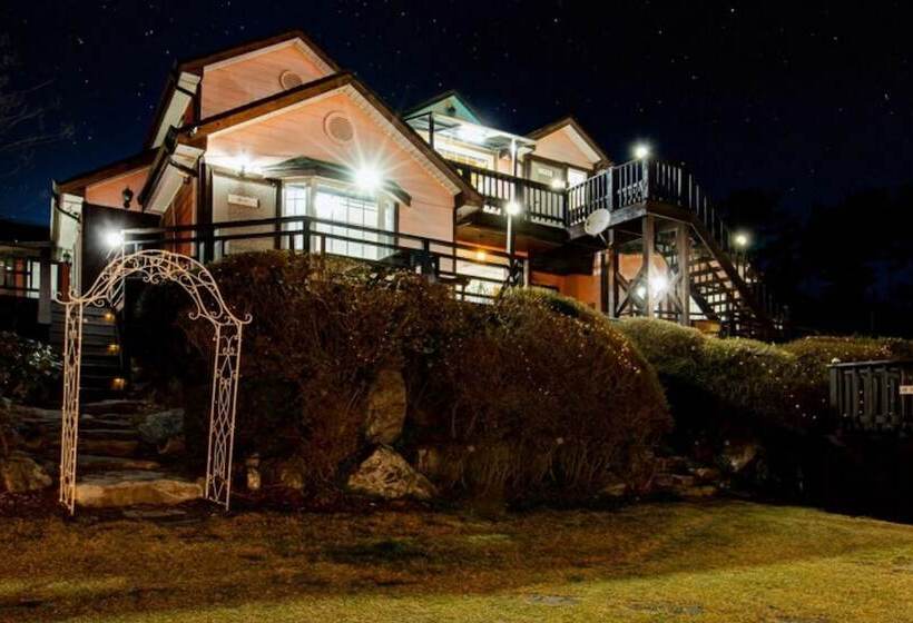 Taean Time Travel Pension