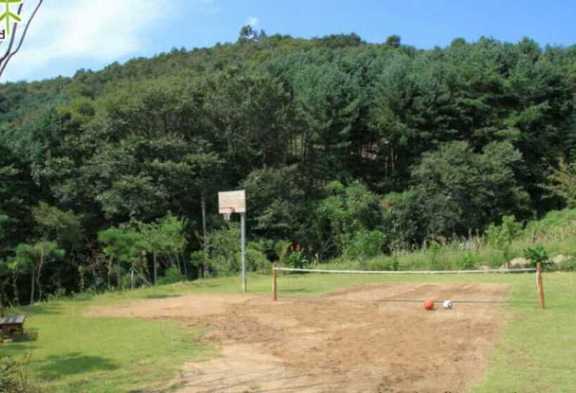 Yangpyeong Solbitgil Pension