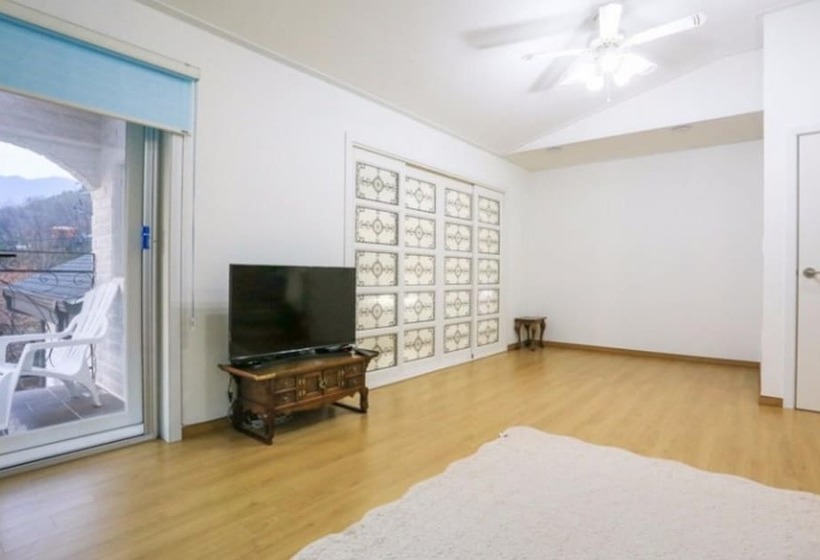 Yangpyeong Tasha S Morning Pension