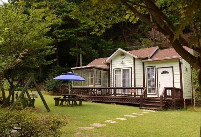 Yangyang Sigol Punggyeong Pension