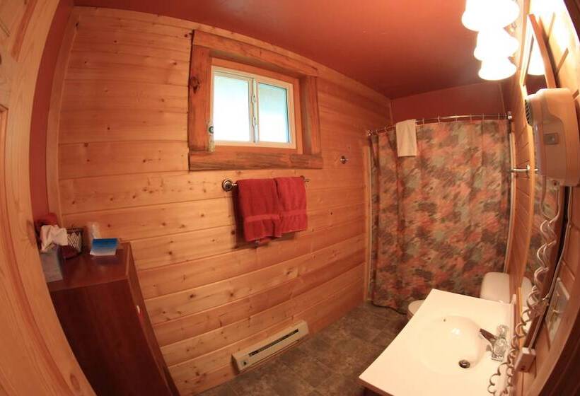 فندق على الطريق Liberty Belle Lodge