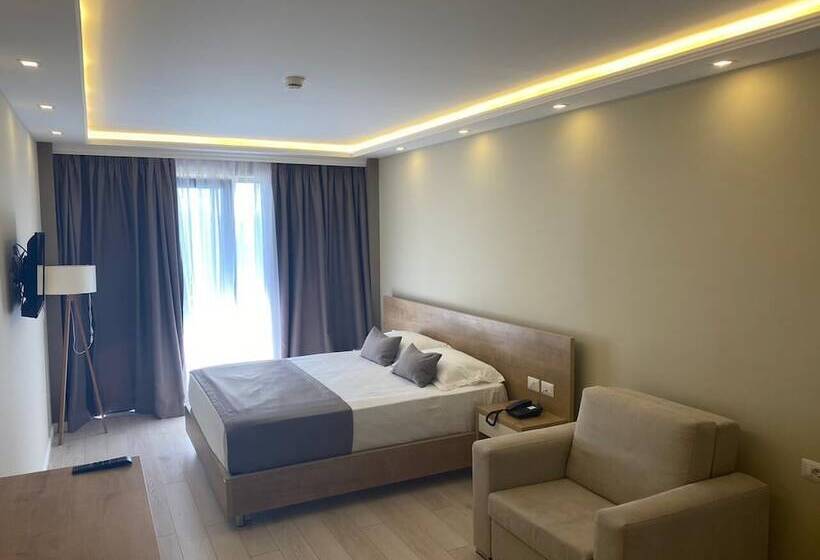 Amber Hotel Albania