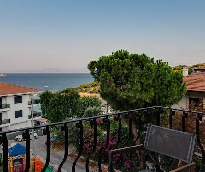 Atrium Taş Otel