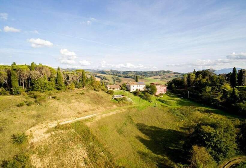مبيت وإفطار Agriturismo Il Sarale   Umbria