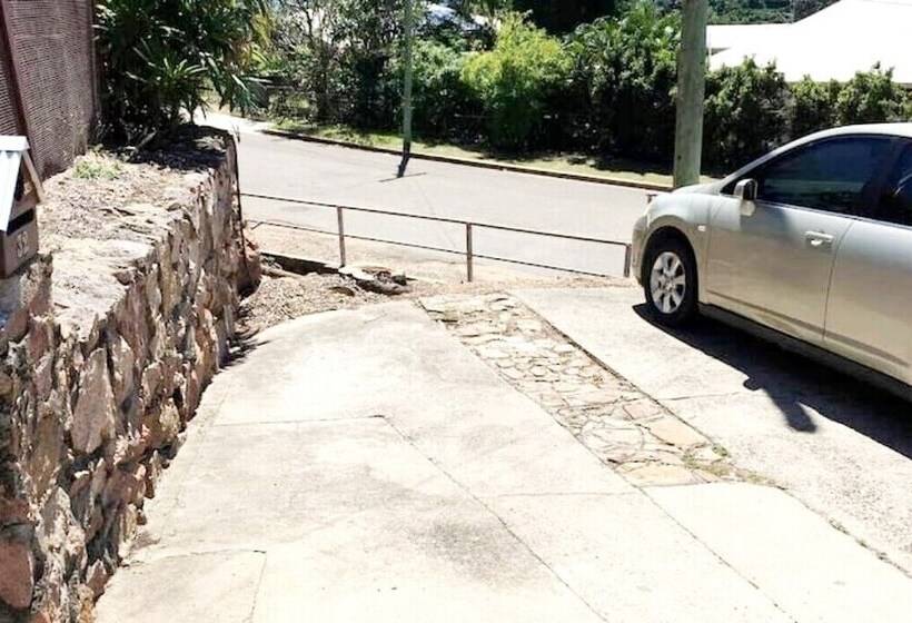Cabin Sky Glorious Views Magnetic Island