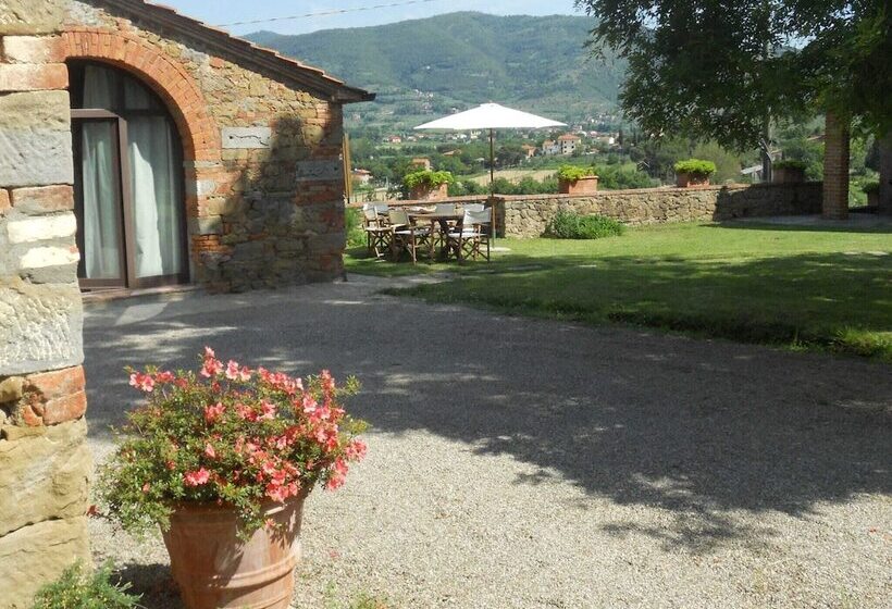 Characteristic Cottage With Private Pool