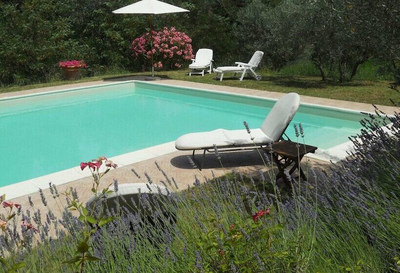 Characteristic Cottage With Private Pool