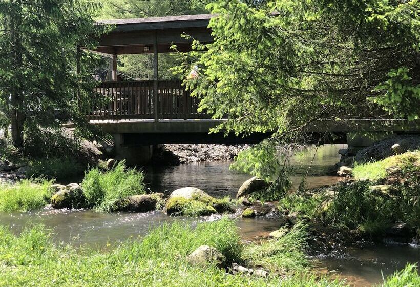 Elk Springs Resort