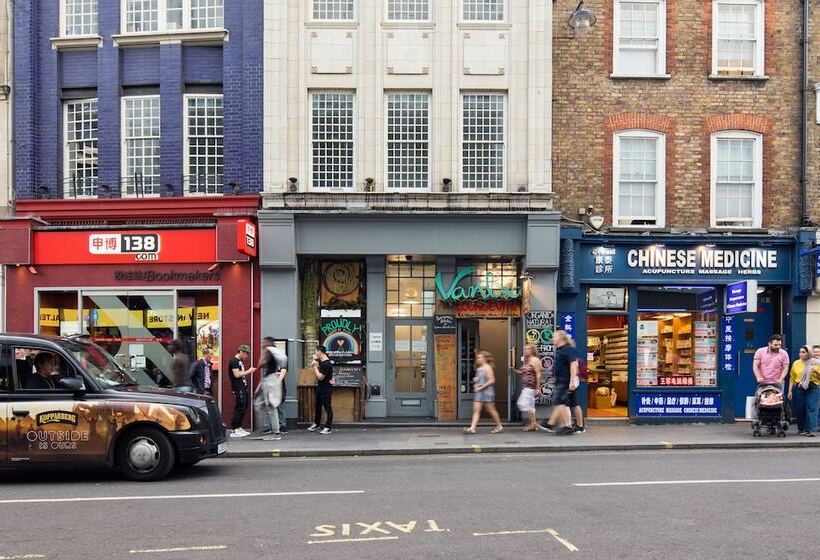 Hausd   Piccadilly Circus