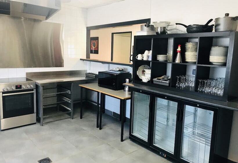 Hébergements Le Camp D Auneau  Le Clos Du Camp