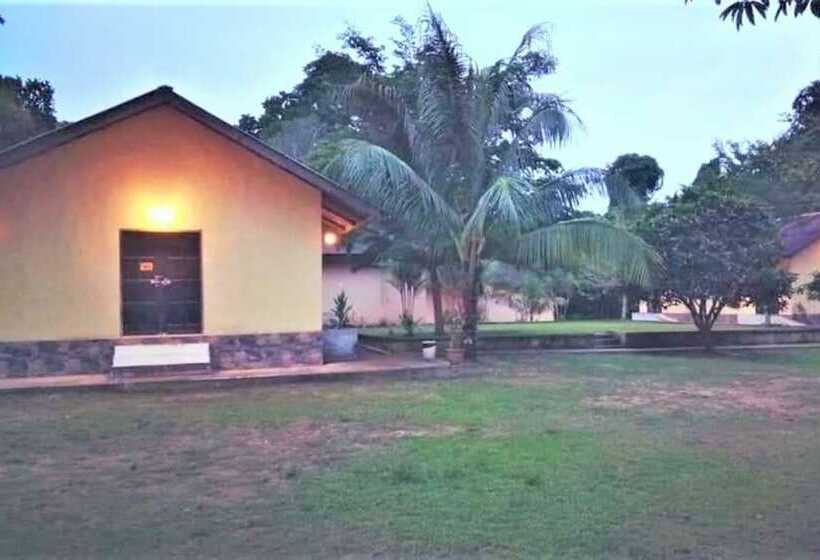 فندق Alang Kenari Resort