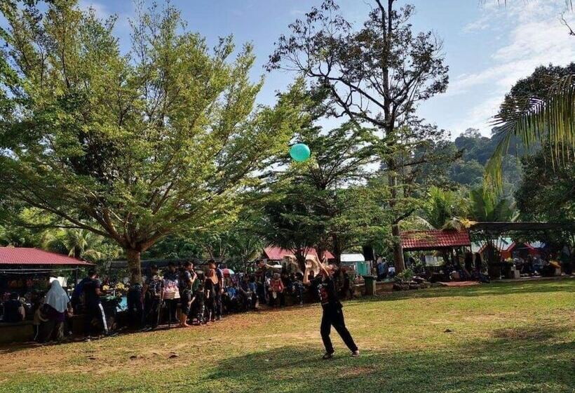 酒店 Alang Kenari Resort