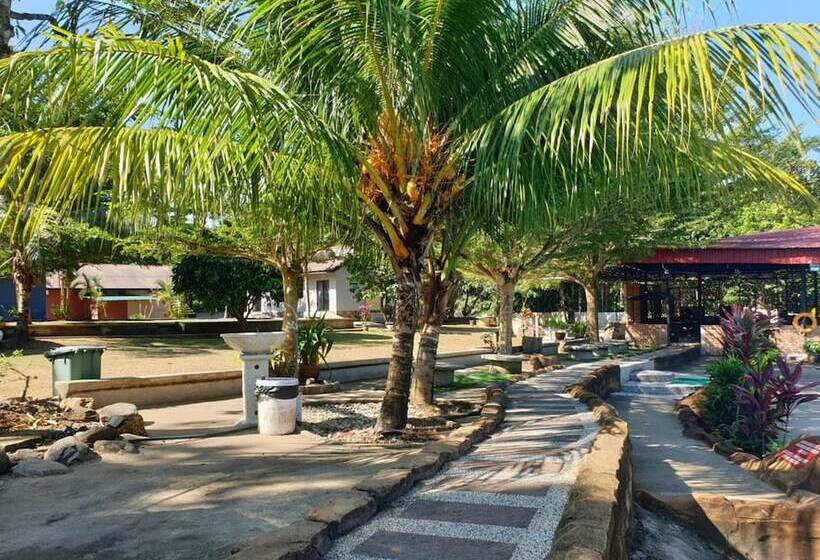 فندق Alang Kenari Resort