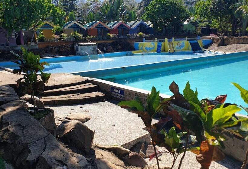 酒店 Alang Kenari Resort