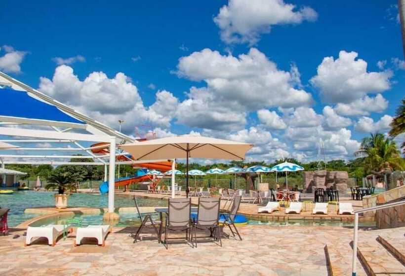 酒店 Beach World Park   Rio Preto