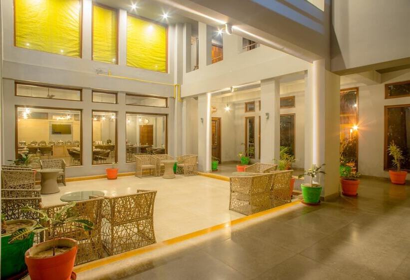 בית מלון כפרי Beyond Stay Vasanava Resort Corbett