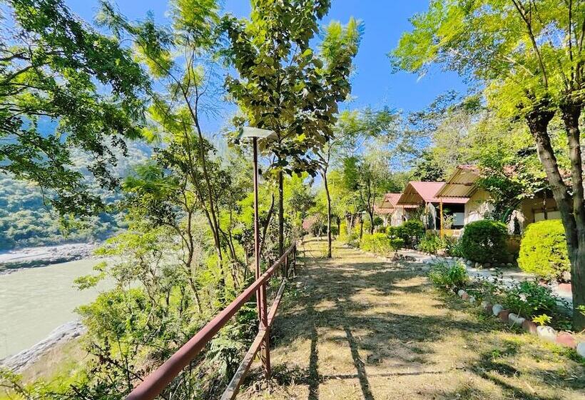 בית מלון כפרי Camp High 5 Jayalgarh