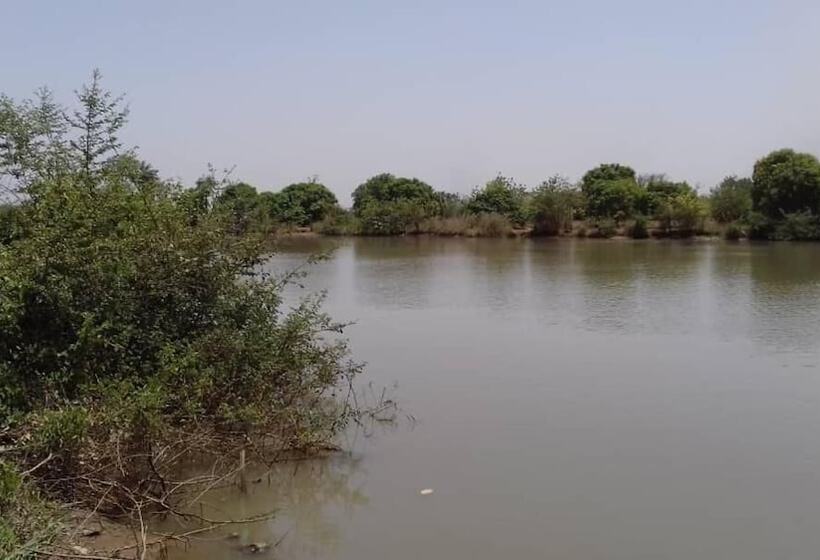 هتل Camping Sitaba Lodge