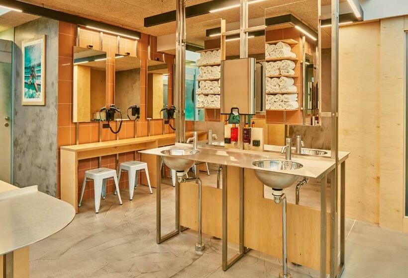 בית מלון כפרי Cityhub Copenhagen