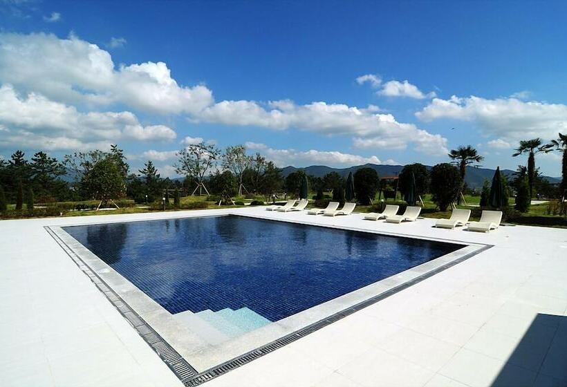 فندق Dasan Beache Golf & Resort