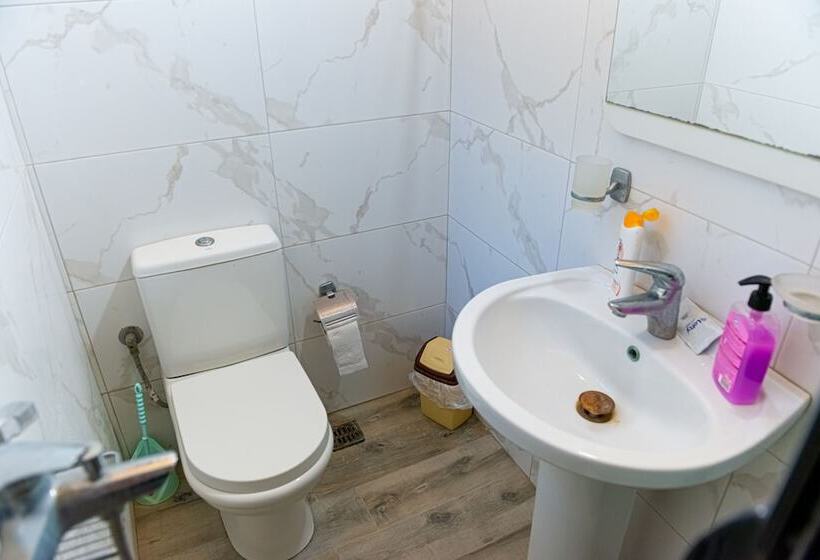 בית מלון כפרי Ecuador Resort