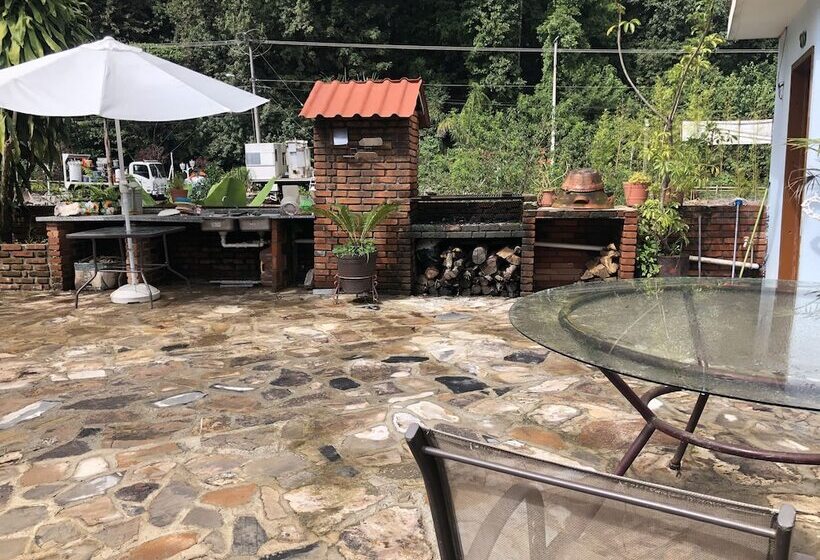 ホテル El Capricho By Rotamundos