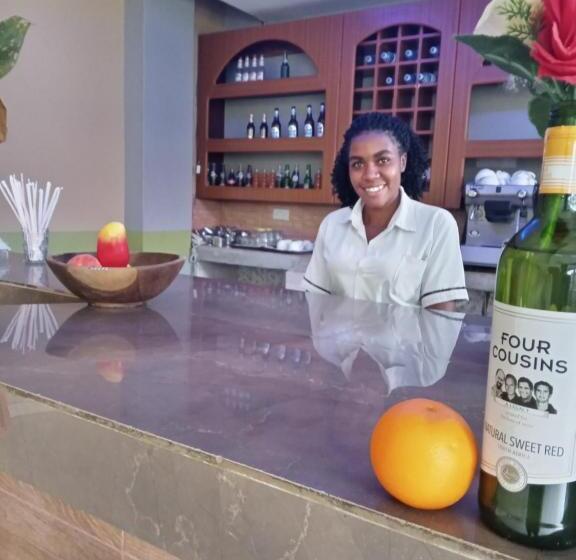 Forest Breeze Hotel Mbarara