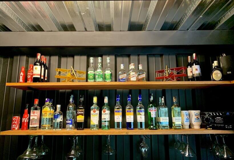 בית מלון כפרי Refugio Del Bosque Glamping