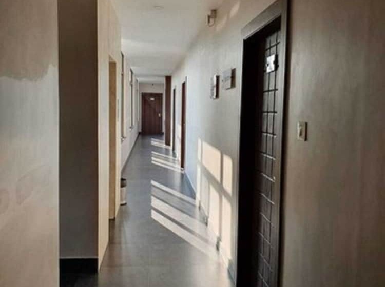 فندق Gulmohar Grand