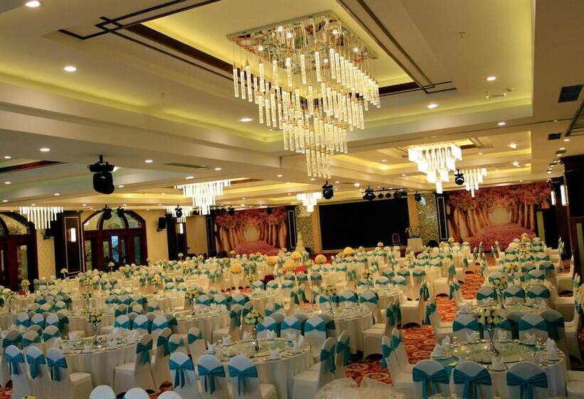 هتل Hai Yen Luxury