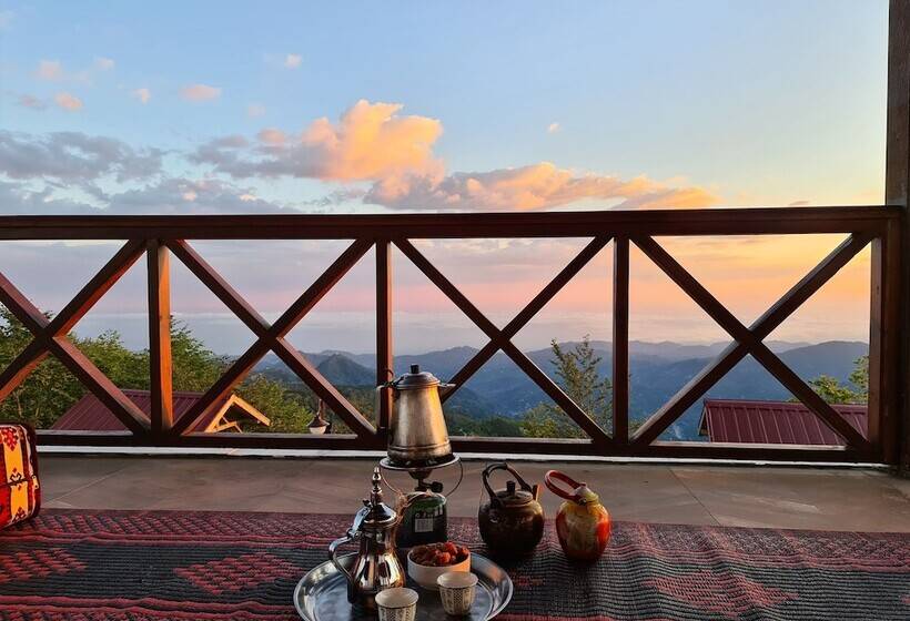 בית מלון כפרי Flora Handüzü Resort & Wellness Bungalow