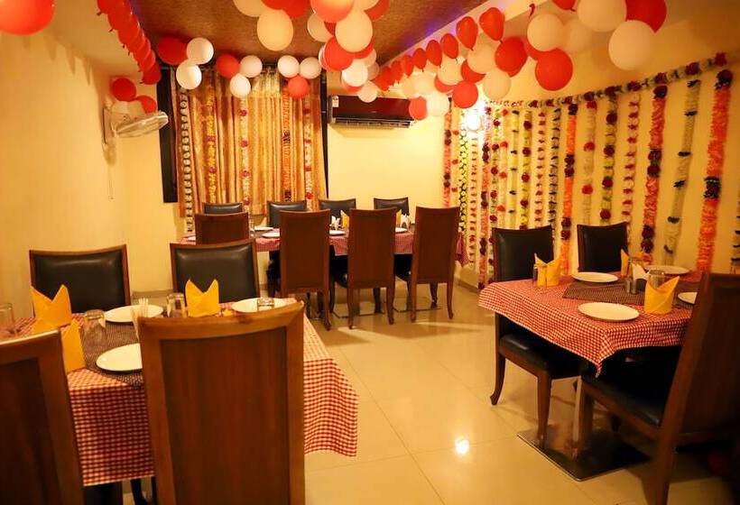 فندق Heera Excutive