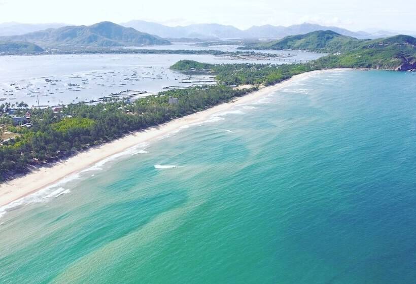 هتل Hoa Loi Resort