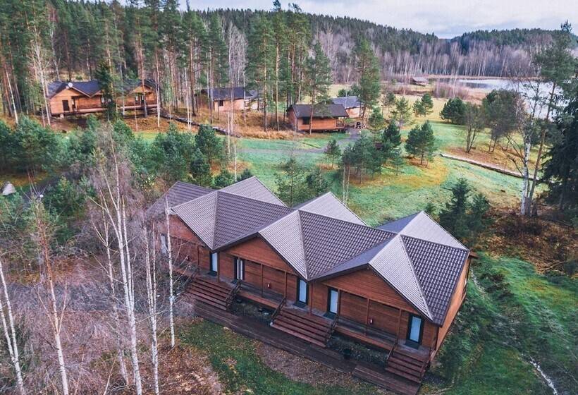 בית מלון כפרי Hutor Jarvi