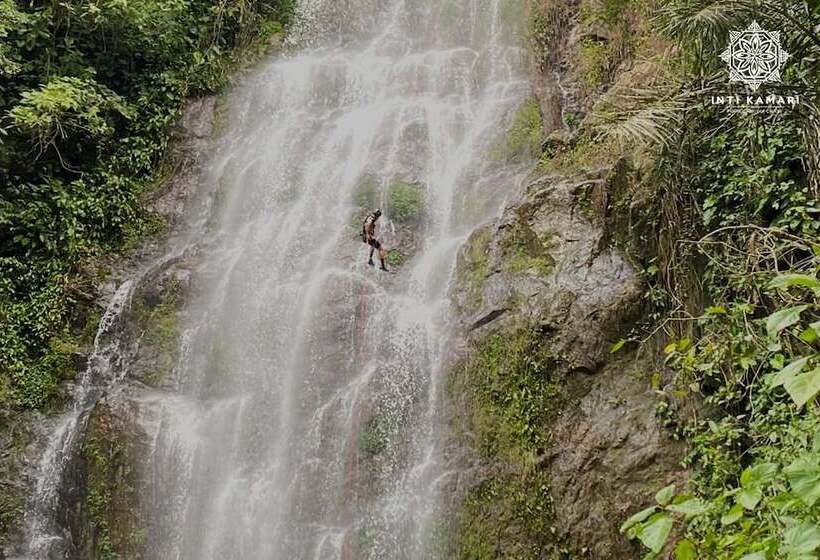 בית מלון כפרי Inti Kamari Wellness Lodge Retreat Center & Farm