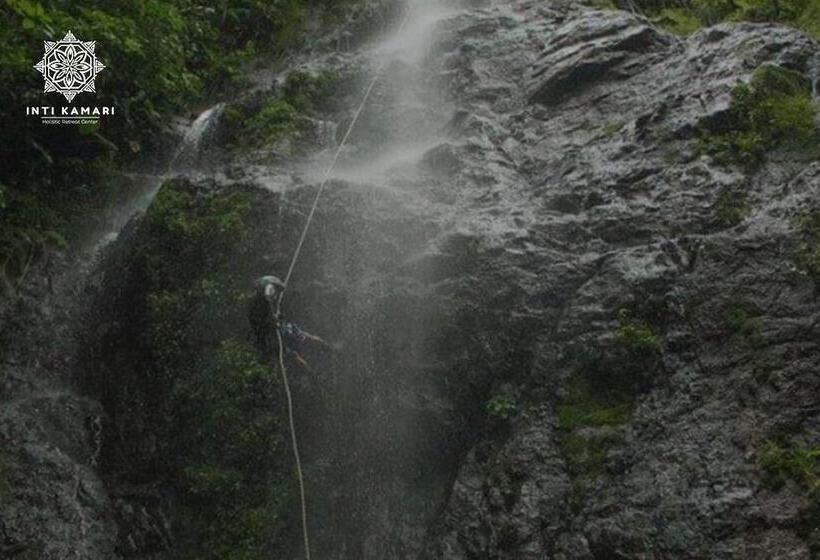 فندق Inti Kamari Wellness Lodge Retreat Center & Farm