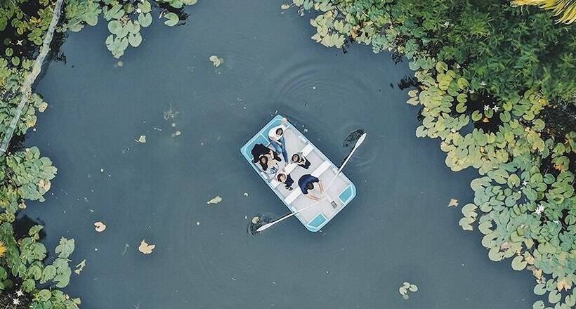 فندق Inti Kamari Wellness Lodge Retreat Center & Farm