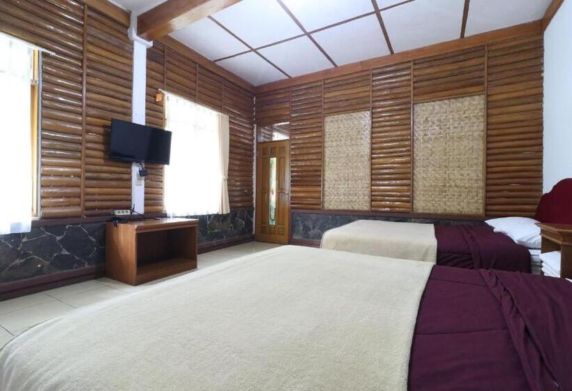 호텔 Kampung Pa Go Resort