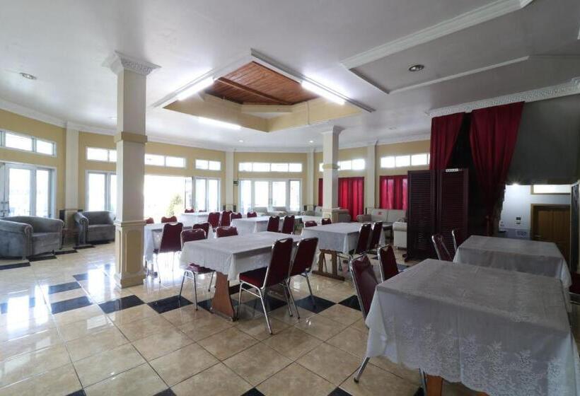 호텔 Kampung Pa Go Resort