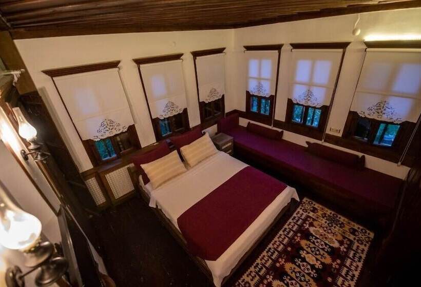 فندق Kürkçü Konak