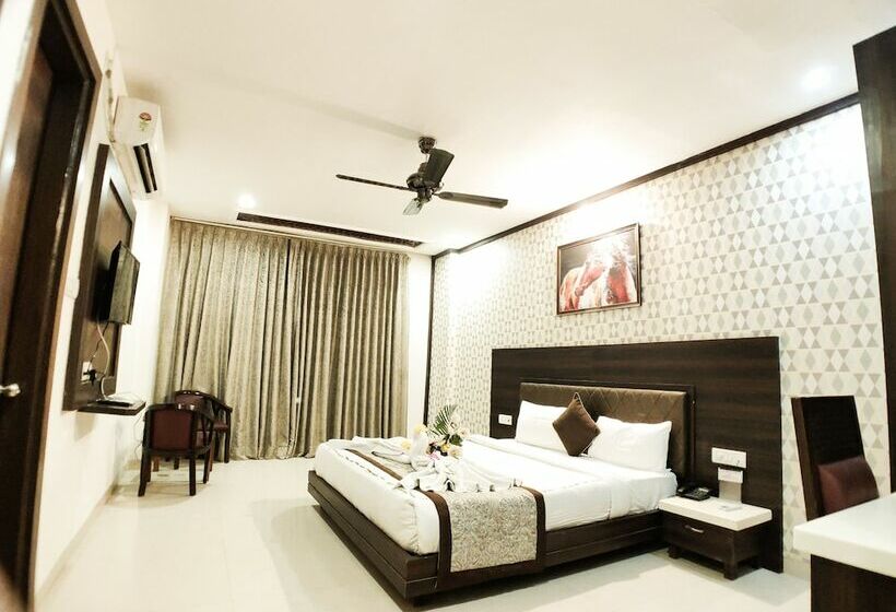 בית מלון כפרי Landmark Residency