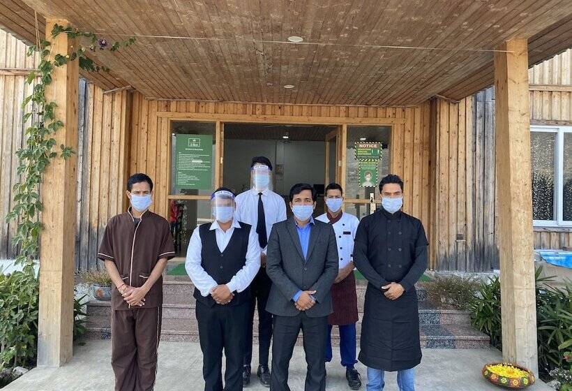 فندق Le Roi Floating Huts & Eco Rooms