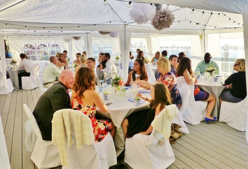 فندق Lopez Islander Resort