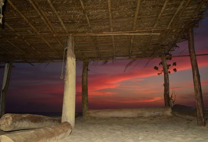 هتل Los Colores De Swami