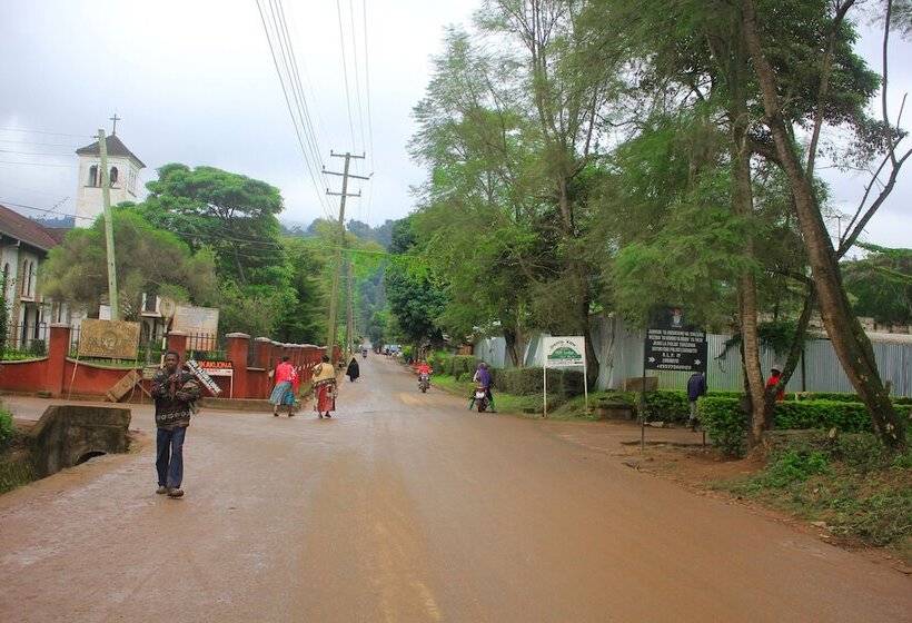 فندق Lushoto Executive Lodge